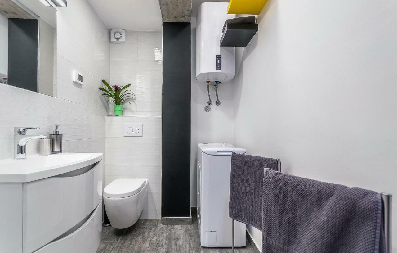 Orion Apartment Пореч Экстерьер фото